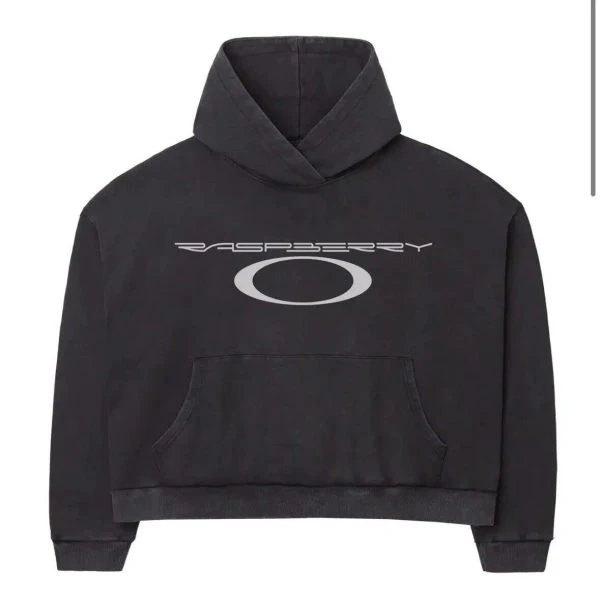 GV Gallery Hoodie – Streetwear Redefined