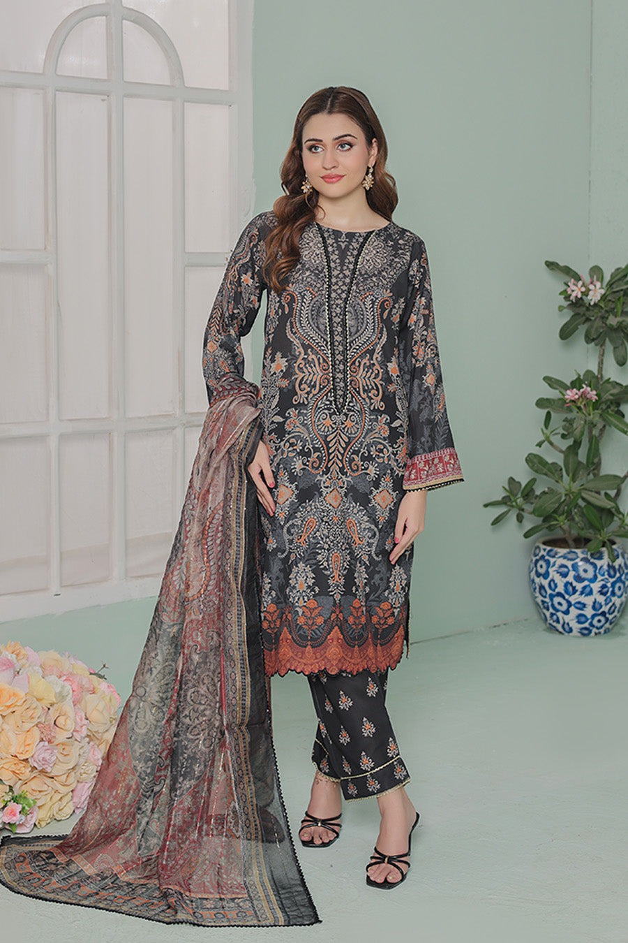 Stay Cool & Stylish This Summer with O’Pole’s 2 Piece Lawn Suits for Women