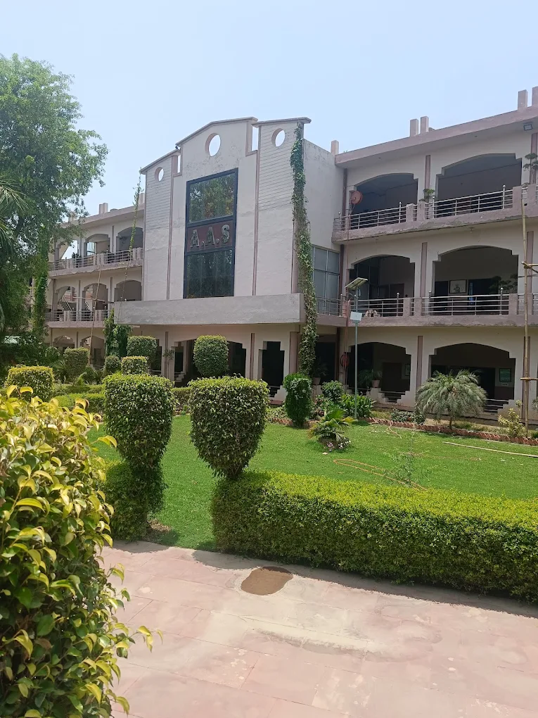 Top 10 Best CBSE Schools in Agra – Choose the Right Path for Your Child